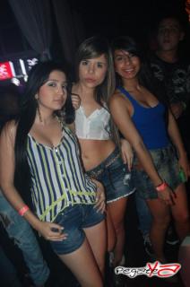 Foto 35 de The End 11 de Mayo de 2012 en THE END Discoteca Medellin, Medellín