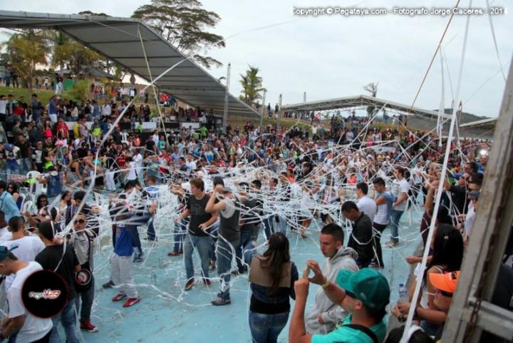 Foto 97 de TOMORROWLAKE Lago Calima en Fiestas Colombia, Medellín
