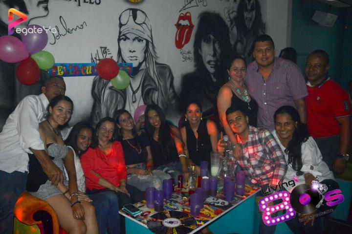 Foto 22 de living 80 - 1er Junio 2016 en Living Ochentas Cali, Cali
