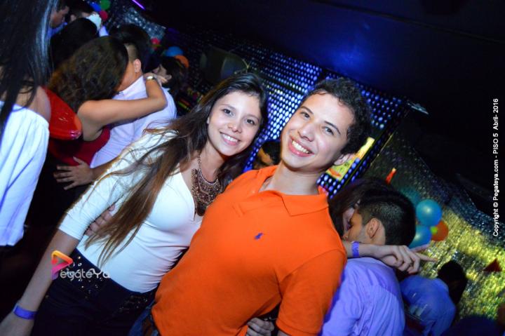Foto 51 de PISO V - Sabado 2 de abril 2016 en Bar Piso V Bucaramanga, Bucaramanga