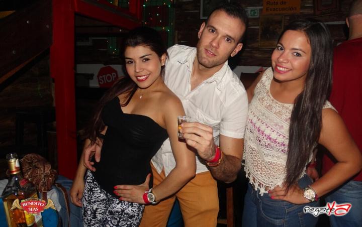 Foto 49 de Bendito Seas - Septiembre 06 en Discoteca Bendito Seas Medellin, Medellín