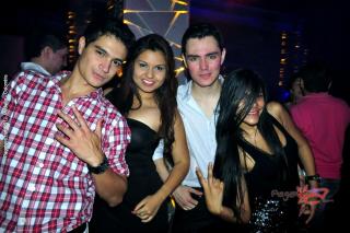 Foto 13 de Discoteca Fahrenheit - 2 de junio 2012 en Fiestas Colombia, Medellín