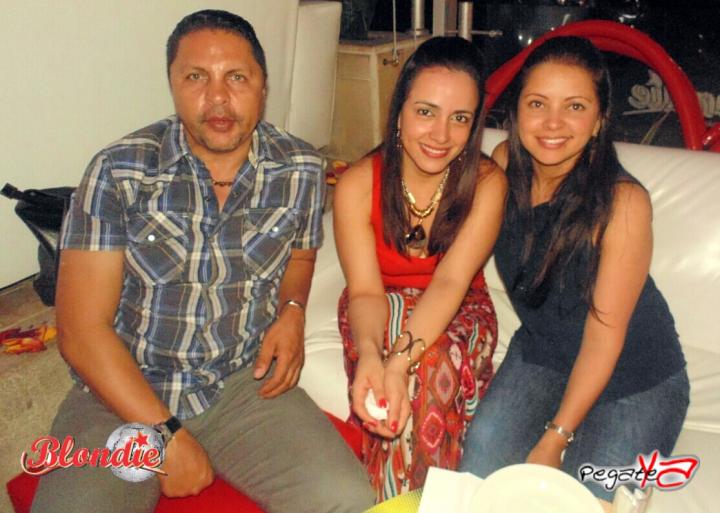 Foto 77 de Blondie - Amor y Amistad en Blondie Bar Cali, Cali