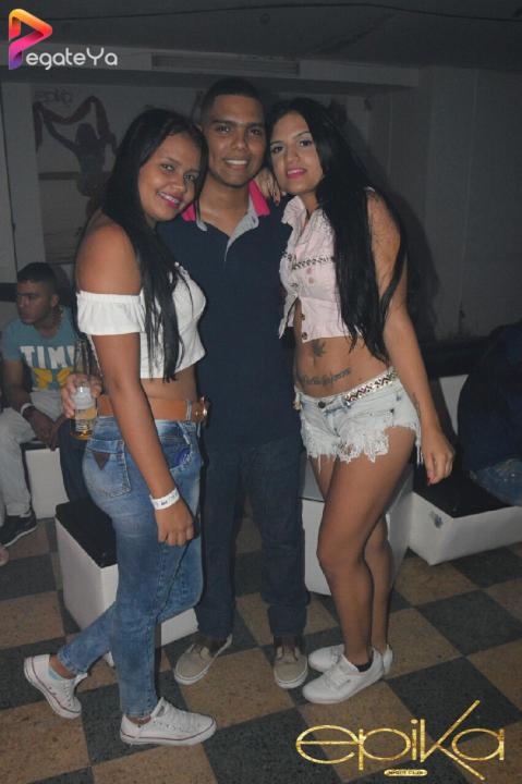 Foto 27 de EPIKA - 4to FDS SEP. 2016 en Epika Night Club, Cali