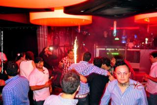 Foto 26 de AQUA DISCOTECA jueves 30 agosto 2012 en Discoteca Aqua Medellin, Medellín