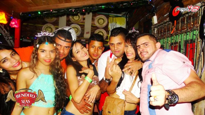 Foto 43 de Bendito Seas - 3er FDS de Octubre en Discoteca Bendito Seas Medellin, Medellín
