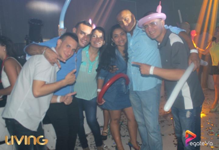 Foto 40 de Living - 2do FDS Mayo 2015 en Living Night Club, Cali