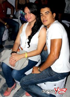 Foto 42 de Junio 08 del 2013 en Living Night Club, Cali