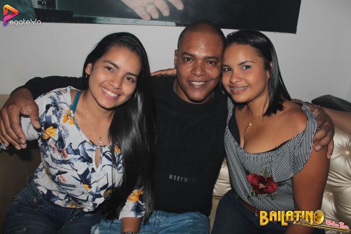 Foto 28 de Bailatino - 5to Fds Sept. 2017 en Bailatino - Bar, Cali