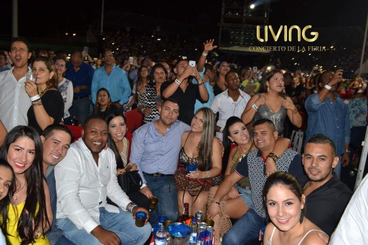 Foto 7 de Living Conciertos Feria De Cali 2016 en Living Night Club, Cali