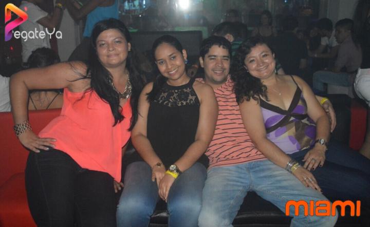 Foto 9 de Miami - 2do Fds Abril 2016 en Miami Bar Cali, Cali