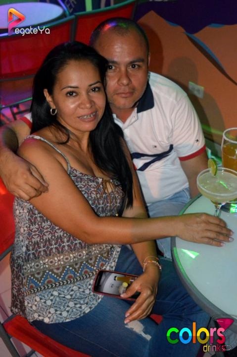 Foto 23 de Colors - 1er FDS Oct 2015 en Colors Drinks