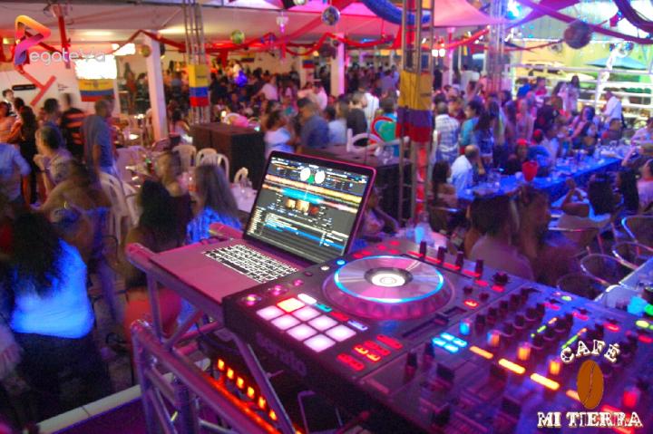 Foto 5 de Cafe mi Tierra - 3er Fds junio 2016 en Cafe Mi Tierra, Cali