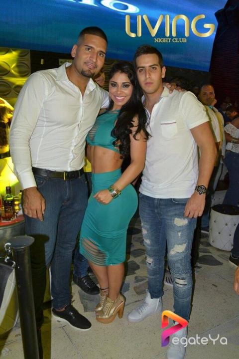 Foto 3 de Living Night Club - 1er fds Mayo 2016 en Living Night Club, Cali