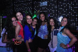 Foto 54 de Bar BLING 12 de abril de 2014 en Bar Bling Bucaramanga, Bucaramanga