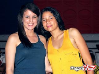 Foto 43 de Junio 08 del 2013 en Living Night Club, Cali