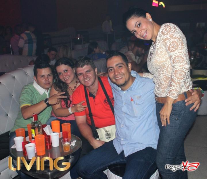 Foto 31 de Living - 1er FDS Nov 2014 en Living Night Club, Cali