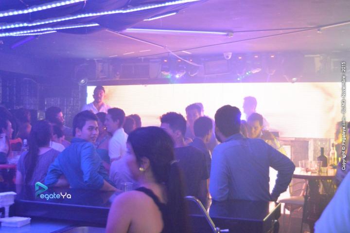 Foto 75 de BLING - sabado 28 Nov 2015 en Bar Bling Bucaramanga, Bucaramanga