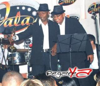 Foto 39 de Roberto Lugo y Orquesta Sabotaje en Jala Jala Club, Cali
