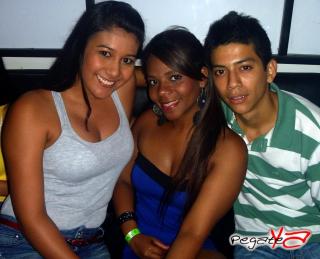 Foto 13 de Octubre 06 del 2012 en Babel / Barra Libre Cali, Cali