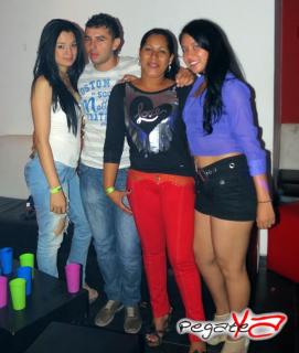 Foto 3 de Agosto 24 del 2013 en Babel / Barra Libre Cali, Cali