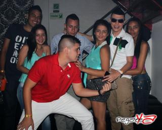 Foto 36 de Octubre 12 del 2013 en Babel / Barra Libre Cali, Cali