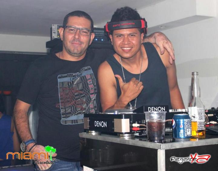 Foto 27 de Miami Bar - Oct 4 en Miami Bar Cali, Cali