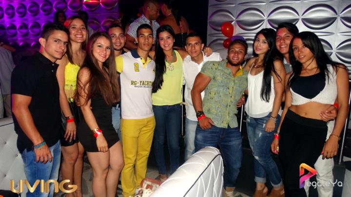 Foto 39 de Living - Abril 25 del 2015 en Living Night Club, Cali