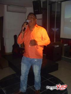 Foto 21 de Marzo 31 del 2012 en Zalez Bar Karaoke Cali, Cali