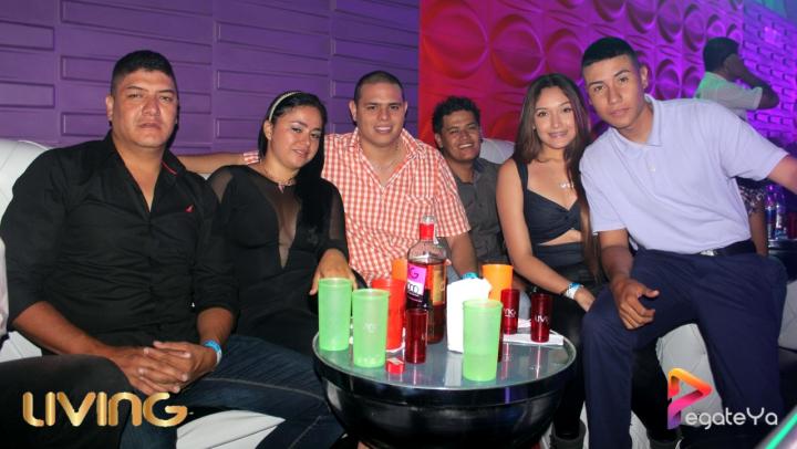Foto 37 de Living Night Club - 5to FDS Enero 2015 en Living Night Club, Cali