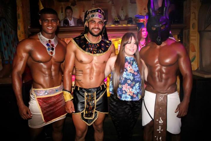 Foto 39 de FOTOS AMARNA MEDELLIN - 23 Mayo de 2015 en Discoteca Amarna Medellin, Medellín