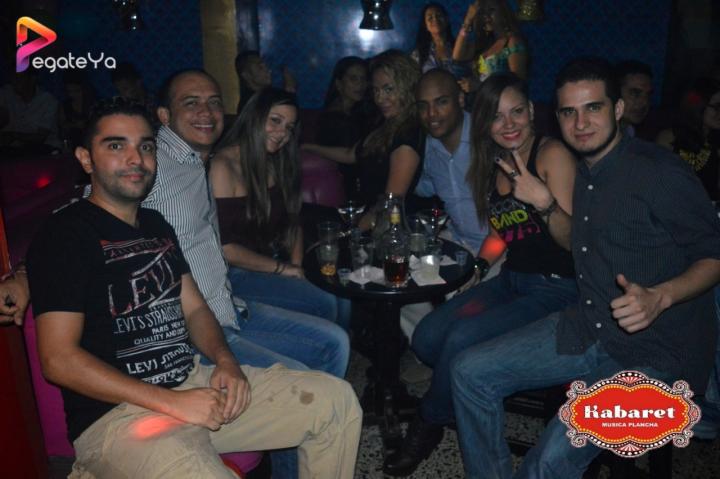 Foto 11 de Kabaret Bar - 5to FDS Mayo 2015 en Kabaret - Granada, Cali
