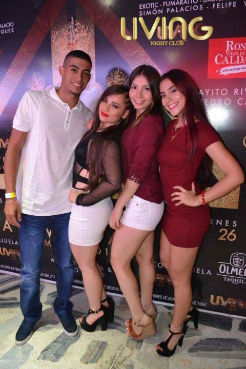 Foto 3 de Living - 1er Fds Junio 2017 en Living Night Club, Cali