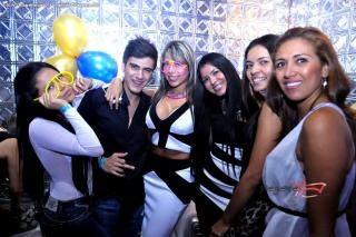 Foto 25 de BLING - 1 de MARZO DE 2012 en Bar Bling Bucaramanga, Bucaramanga