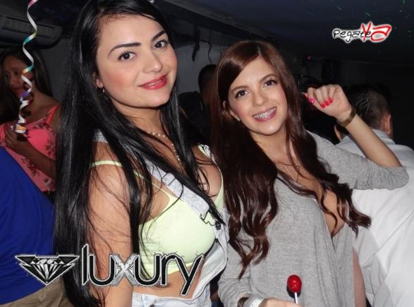 Foto 10 de Luxury - Nov 15 y 22 del 2014 en Discoteca Luxury Medellin, Medellín