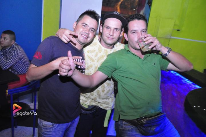 Foto 69 de El manicomio sábado 18 de abril 2015 en Discoteca El Manicomio Bucaramanga, Bucaramanga