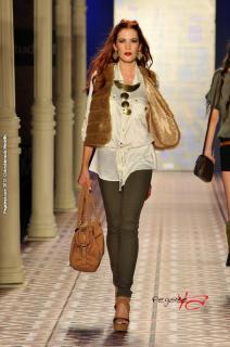 Foto 160 de Pasarela Studio F - 2012 en Fotos Colombiamoda, Medellín