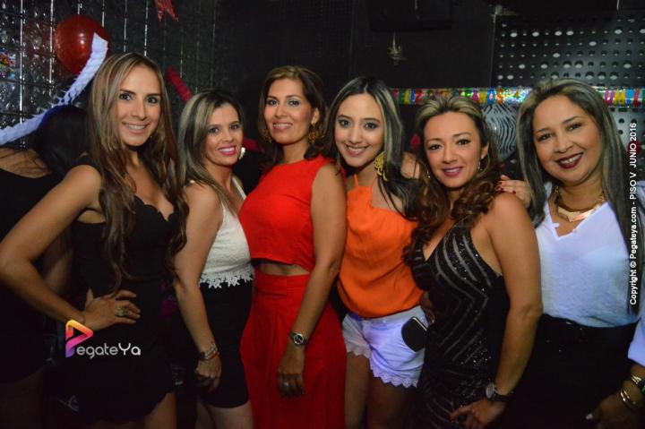 Foto 24 de PISO V - 24 y 25 de junio de 2016 en Bar Piso V Bucaramanga, Bucaramanga