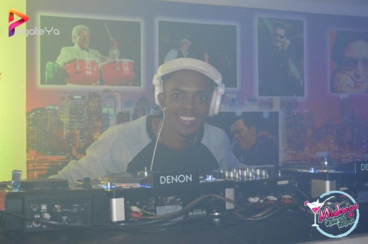 Foto 7 de Midaju - 3er FDS Dic. 2015 en Midaju Bar