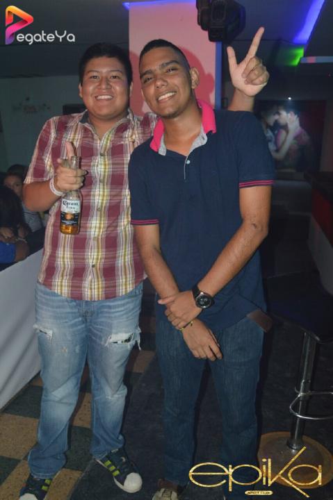 Foto 28 de EPIKA - 4to FDS SEP. 2016 en Epika Night Club, Cali