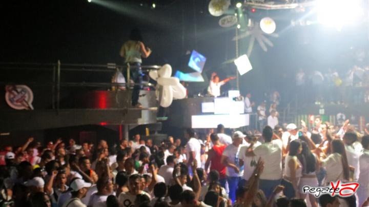 Foto 57 de Mission Club - 4ta Edición Fiesta Blanca en Mission Club, Cali