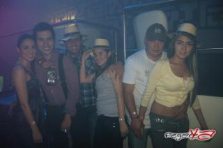 Foto 25 de Mia 04 de Agosto en Discoteca Mia Medellin, Medellín
