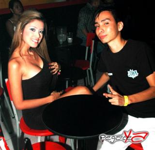 Foto 41 de Octubre 12 del 2013 en Am / PM Bar - Cali, Cali