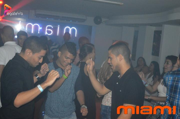 Foto 42 de Miami - 5To Fds Abril 2016 en Miami Bar Cali, Cali