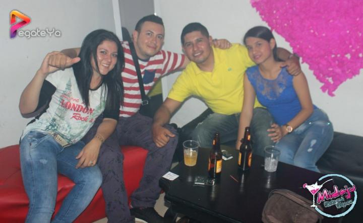 Foto 3 de Midaju - 4to FDS Sept 2015 en Midaju Bar