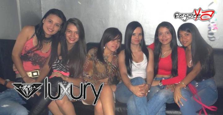 Foto 62 de Luxury - 1er FDS de Oct en Discoteca Luxury Medellin, Medellín