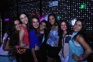 Foto 55 de Bar BLING 12 de abril de 2014 en Bar Bling Bucaramanga, Bucaramanga