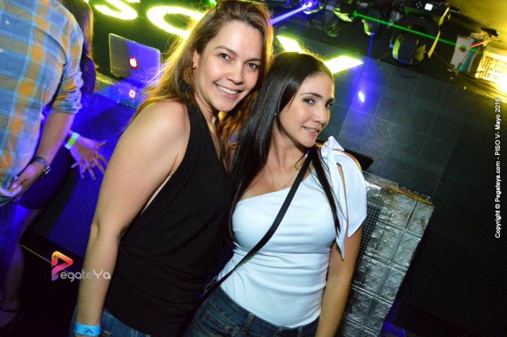 Foto 11 de PISO V - sabado 28 de mayo de 2016 en Bar Piso V Bucaramanga, Bucaramanga