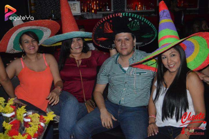 Foto 17 de Chente - 3er FDS Febrero 2016 en CHENTE Vallenatos y Rancheras, Cali