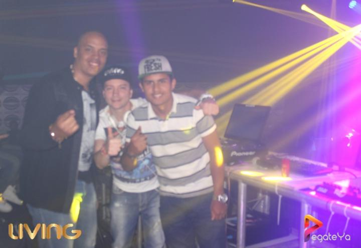 Foto 41 de Living - 2do FDS Mayo 2015 en Living Night Club, Cali